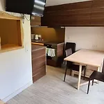 Centre Station: Altineige Cosy Pour 4